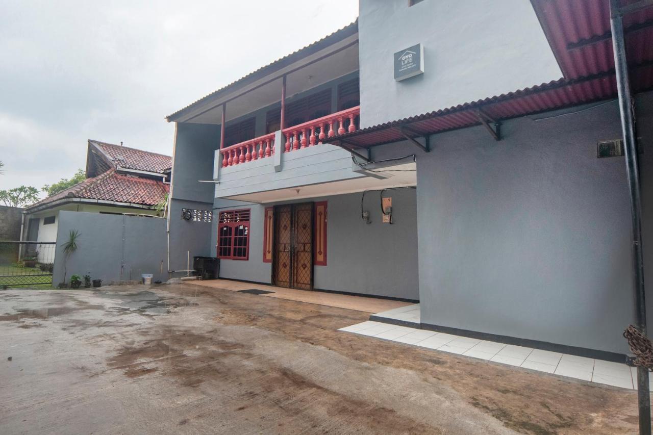 Hotel Oyo Life 3034 Taman Melati à Depok Extérieur photo