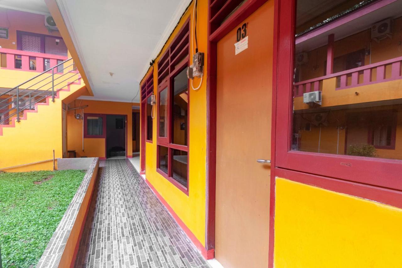 Hotel Oyo Life 3034 Taman Melati à Depok Extérieur photo