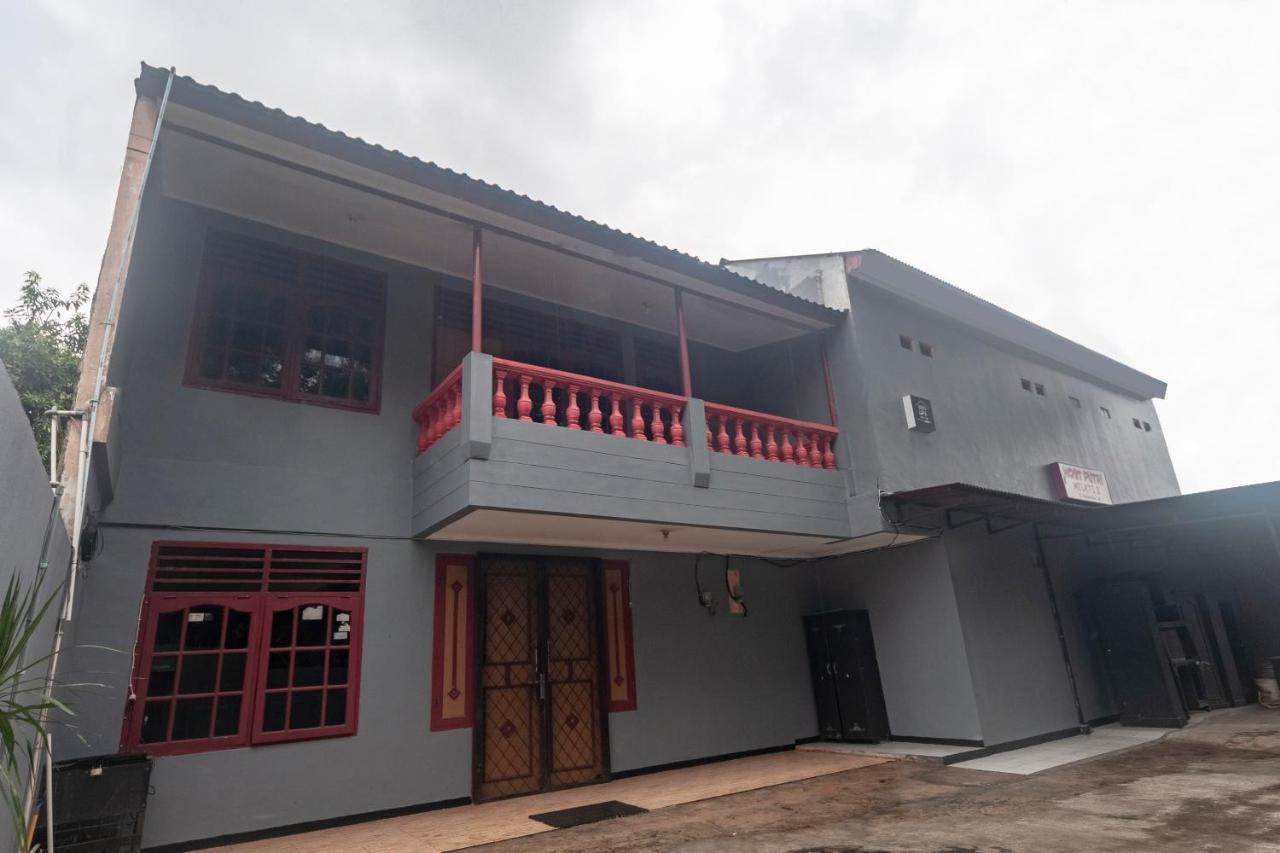 Hotel Oyo Life 3034 Taman Melati à Depok Extérieur photo